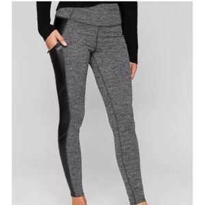 Athleta Herringbone Luxe Drifter 7/8 Tight